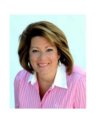 KIM ROBINSON photo