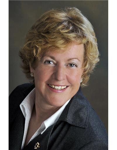 SALLY MILLER photo