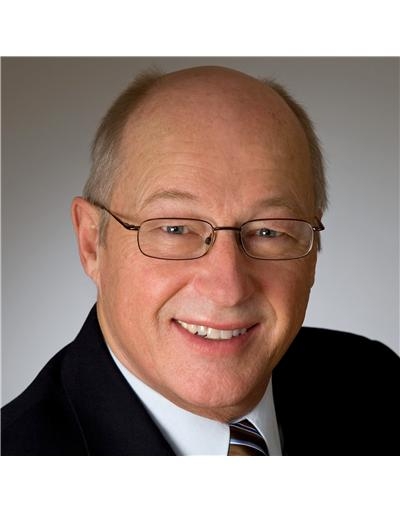 PAT GRAY photo