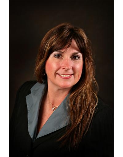 LISA PUNCH photo
