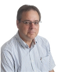MIKE COULAS photo