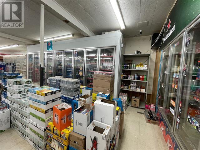 Voir l’image agrandie dans une galerie d’images