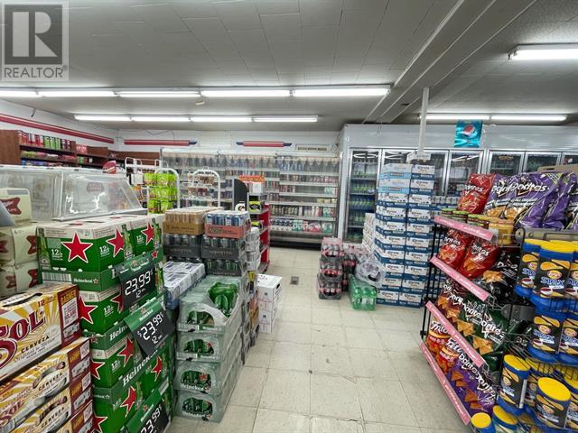 Voir l’image agrandie dans une galerie d’images